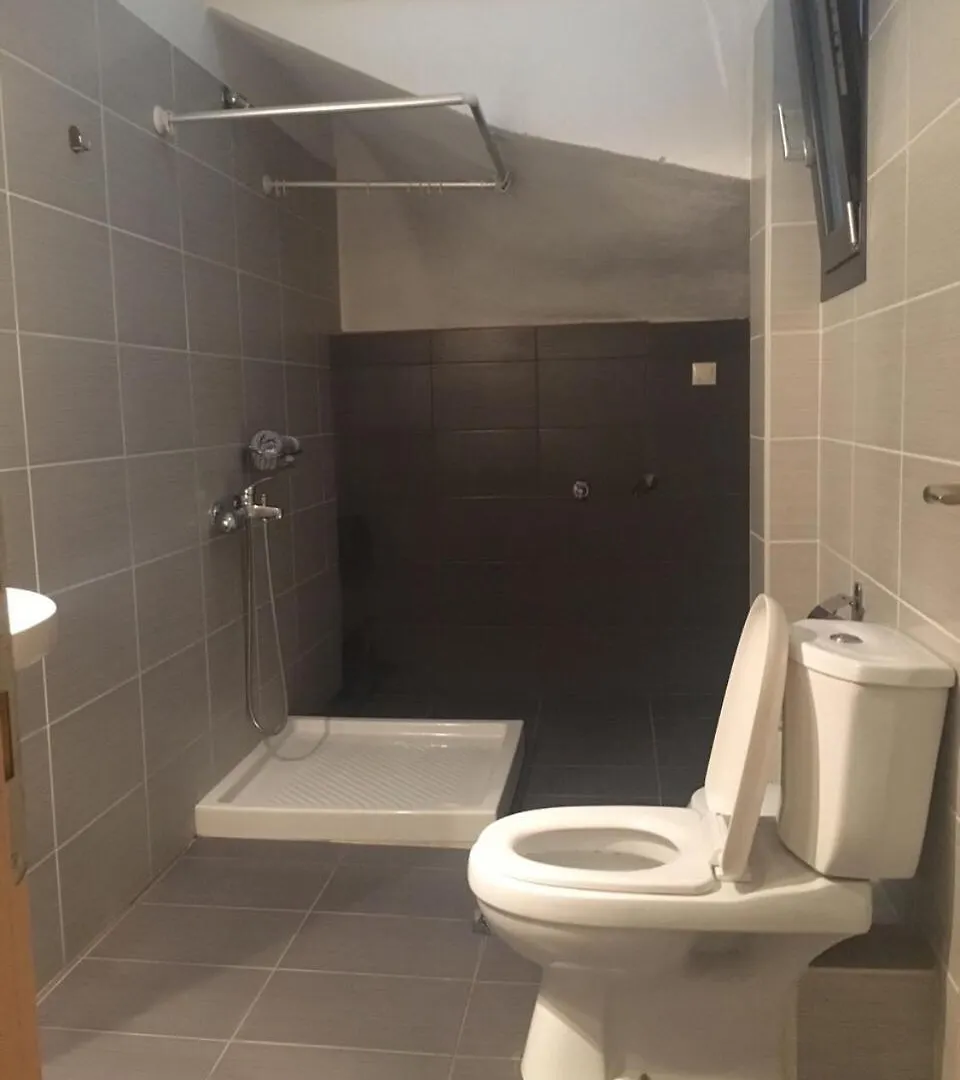 Il Mondo Apartments スタブロス