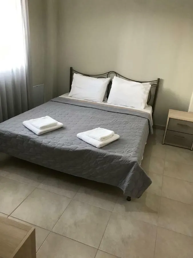 Il Mondo Apartments スタブロス