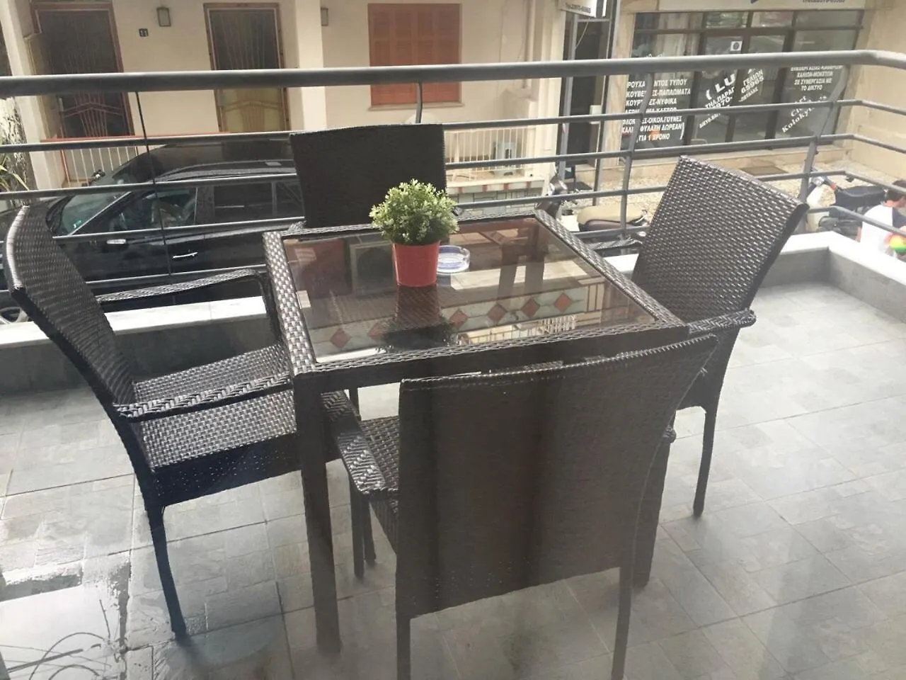 Il Mondo Apartments スタブロス
